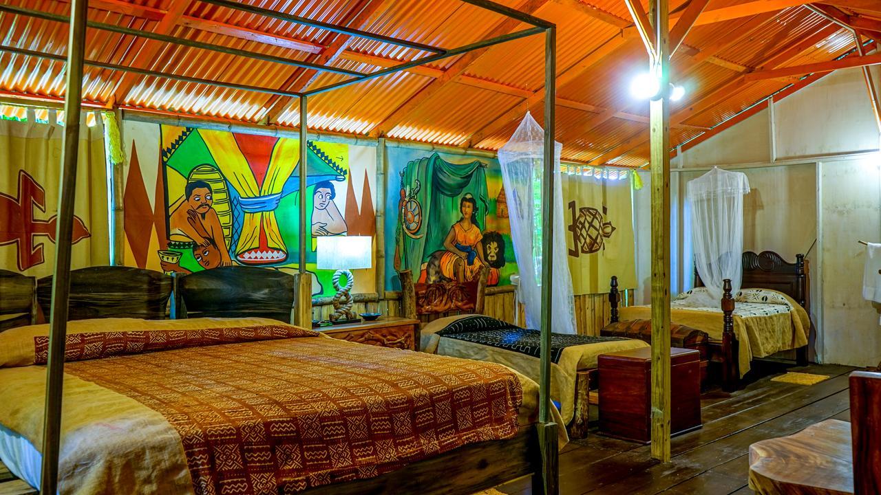Great Huts Villa Boston Bay Екстериор снимка