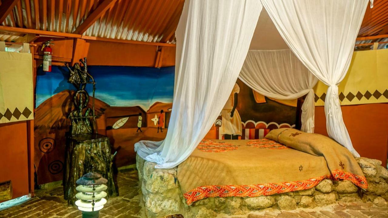 Great Huts Villa Boston Bay Екстериор снимка